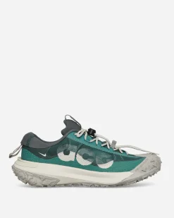 Nike Sneakers·Low|Sneakers^ACG Mountain Fly 2 Low Sneakers Bicoastal