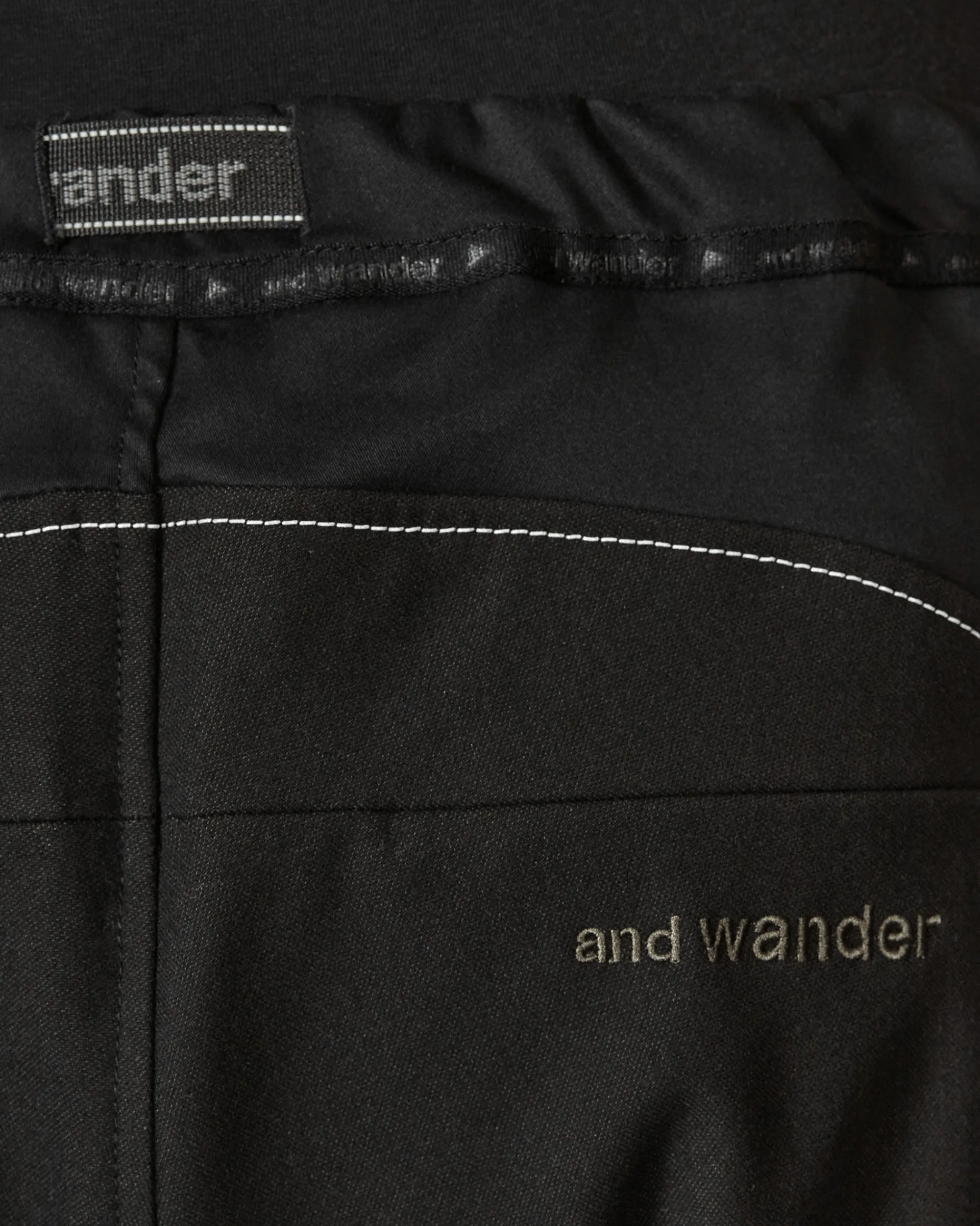 and wander Pants^Air Hold Pants Black