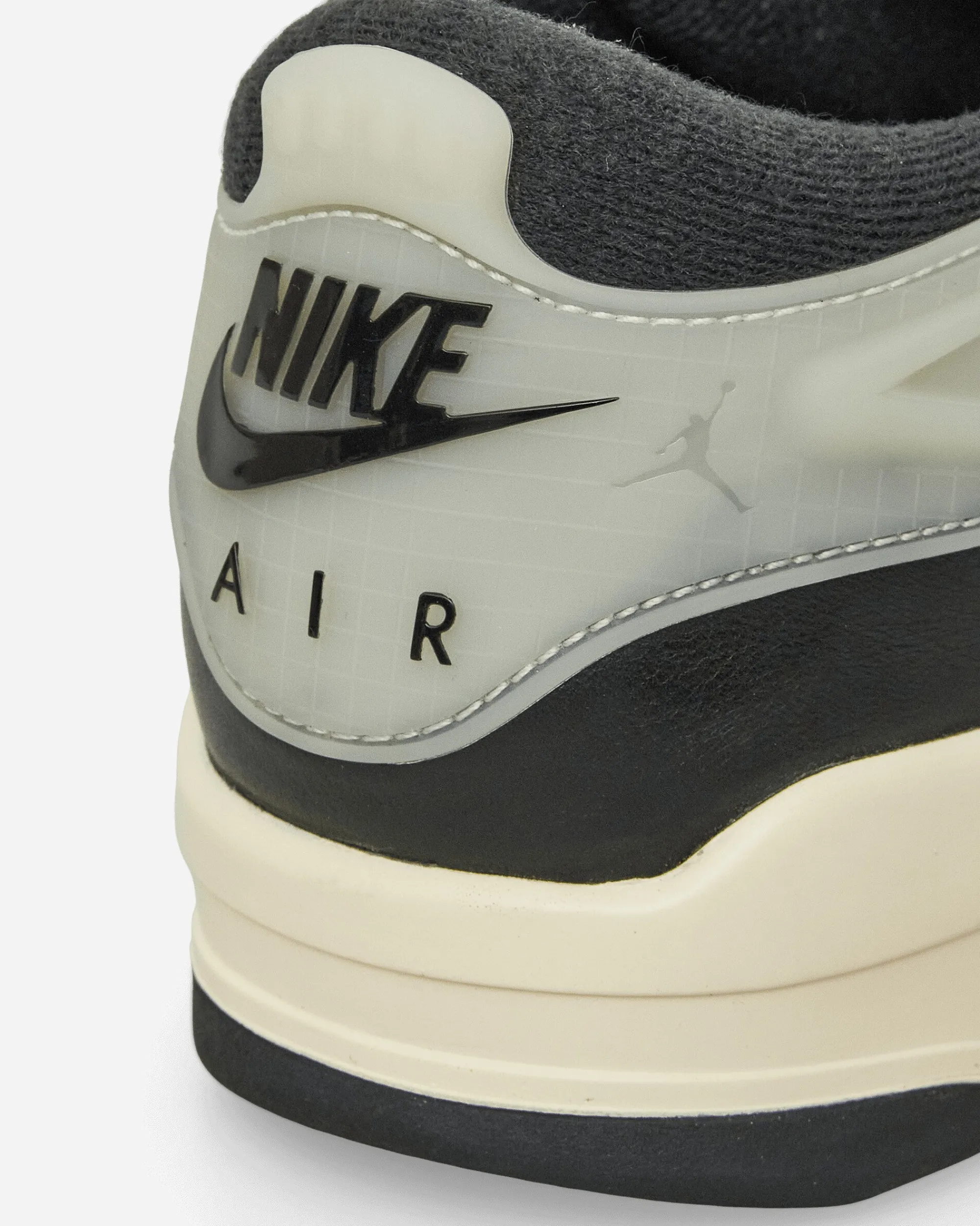 Nike Jordan Sneakers·Low|Sneakers^Air Jordan 4 RM Sneakers Black / Sail
