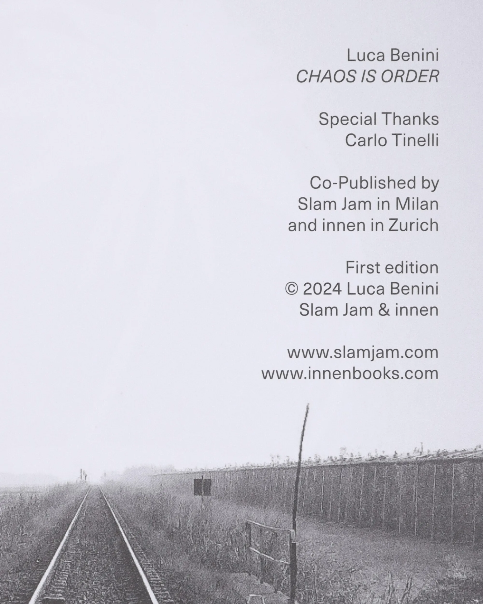 Innen Publishing Magazines^CHAOS IS ORDER Zine