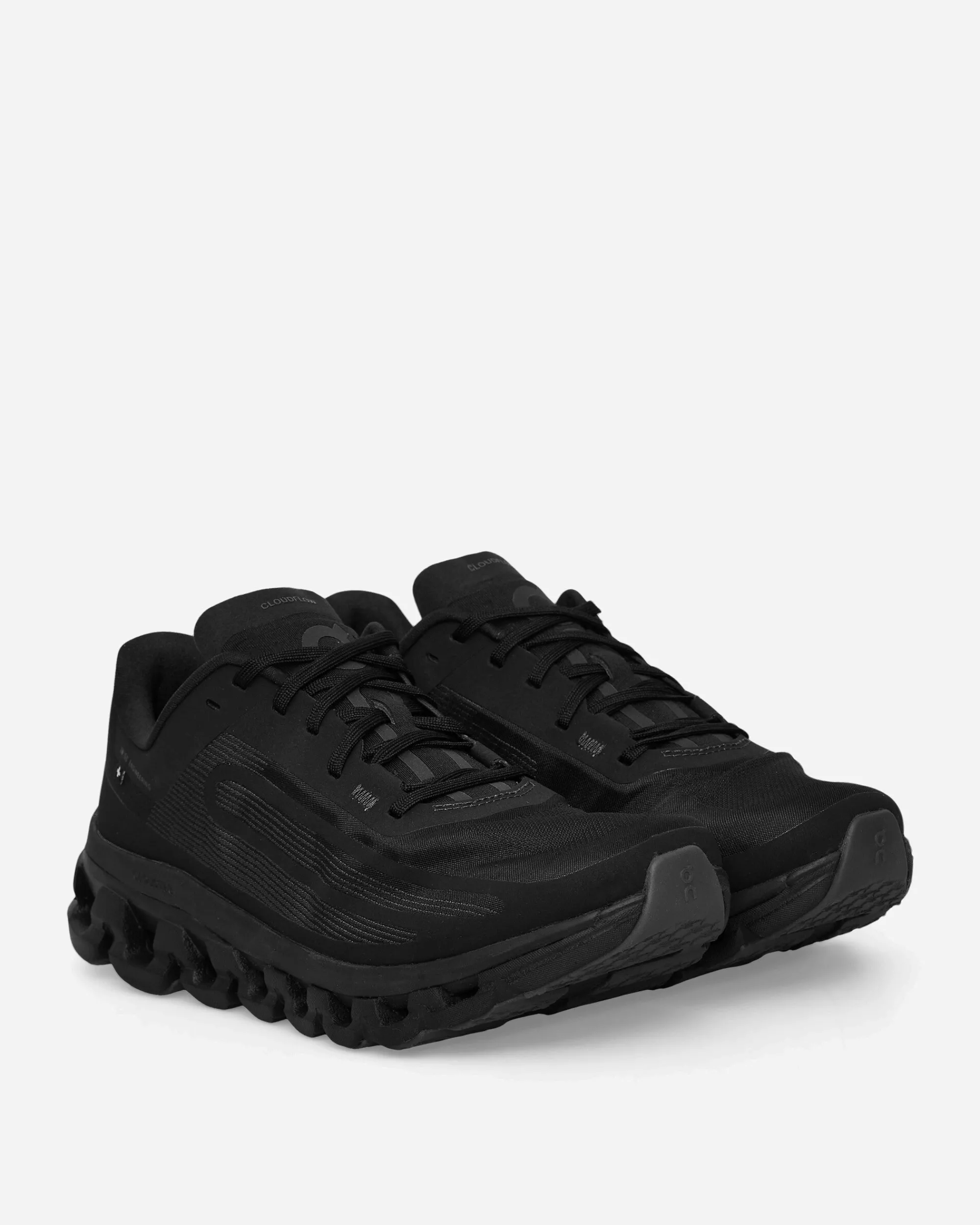 On Sneakers·Low|Sneakers^Cloudflow 4 IK Sneakers Magnet / Black