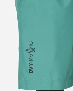 Moncler Grenoble Shorts^Day-Namic Shorts Teal