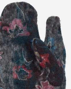 Vitelli Gloves And Scarves|Gloves And Scarves^Doomboh Snow Gloves Multicolor