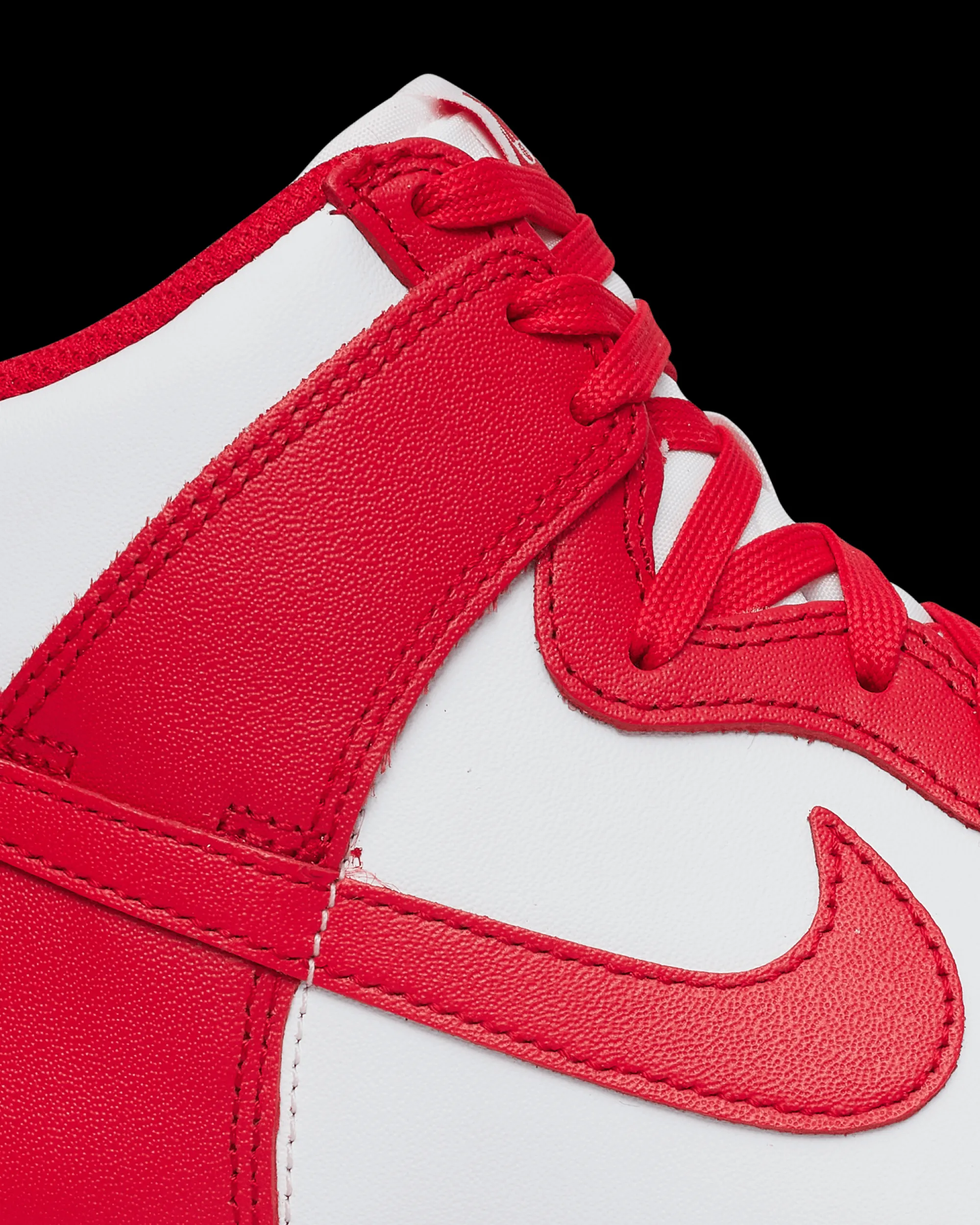 Nike Sneakers·High|Sneakers^Dunk High Retro Sneakers White / University Red