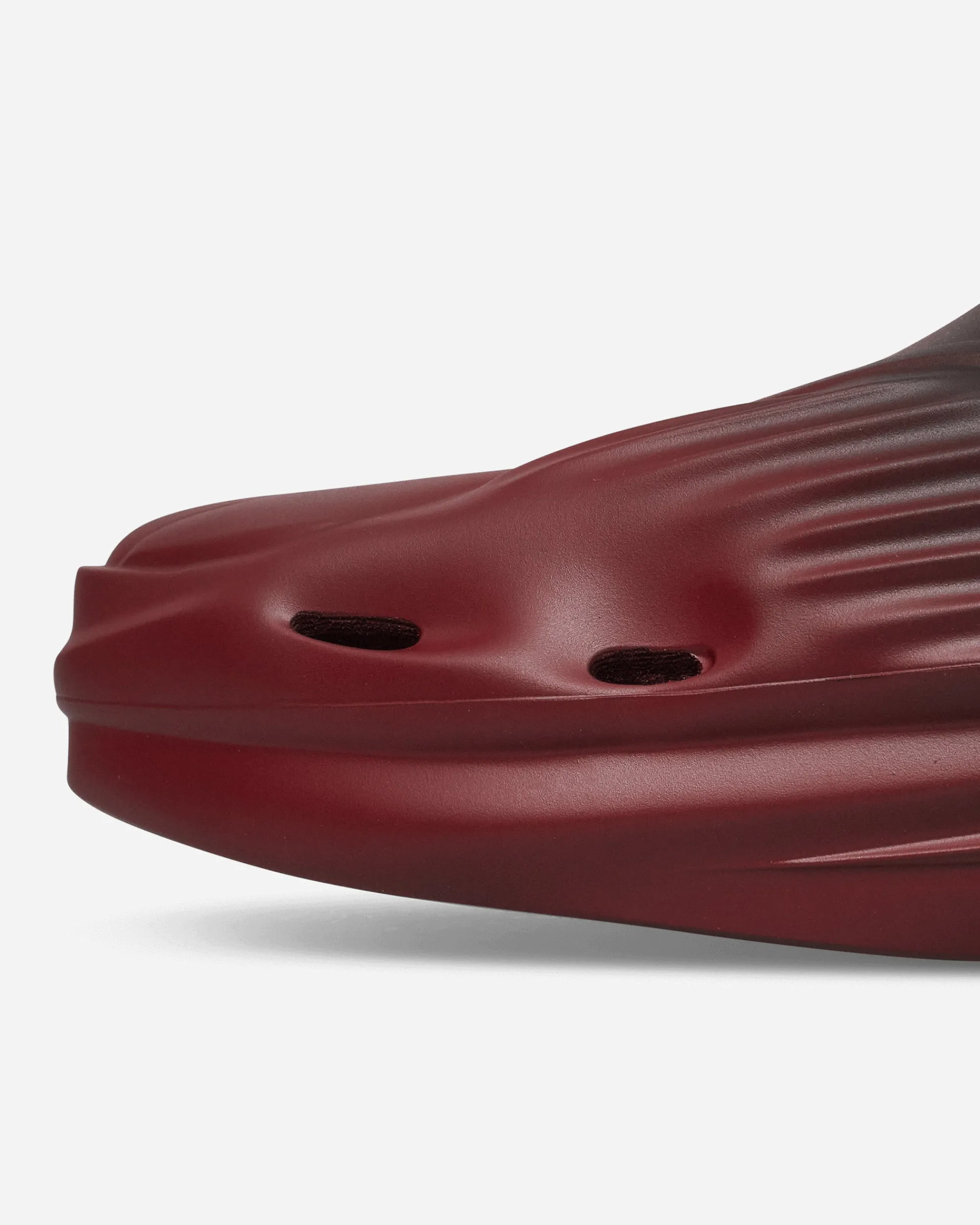 1017 ALYX 9SM Sneakers·Slip-On|Sneakers·Slip-On^Exclusive Mono Slip On Red