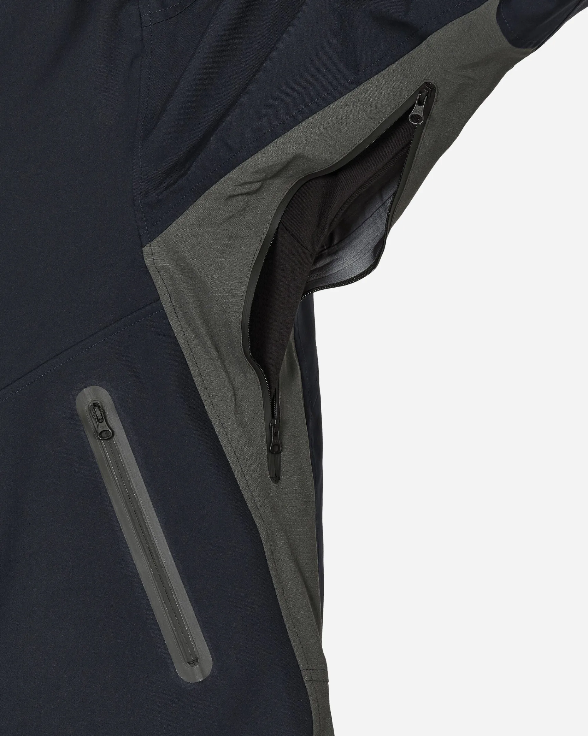 GR10K Coats And Jackets^GORE-TEX® Skeleton Jacket Navy