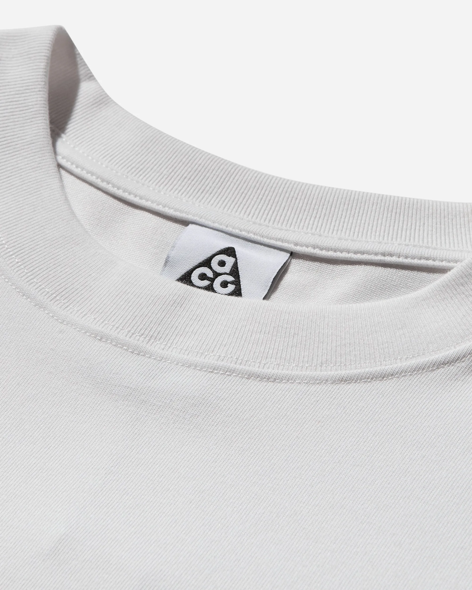 Nike T-Shirts^Men's ACG Lungs Longsleeve T-Shirt Summit White