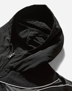 Umbro Coats And Jackets^Men's Advanced Masked Track Jacket Black