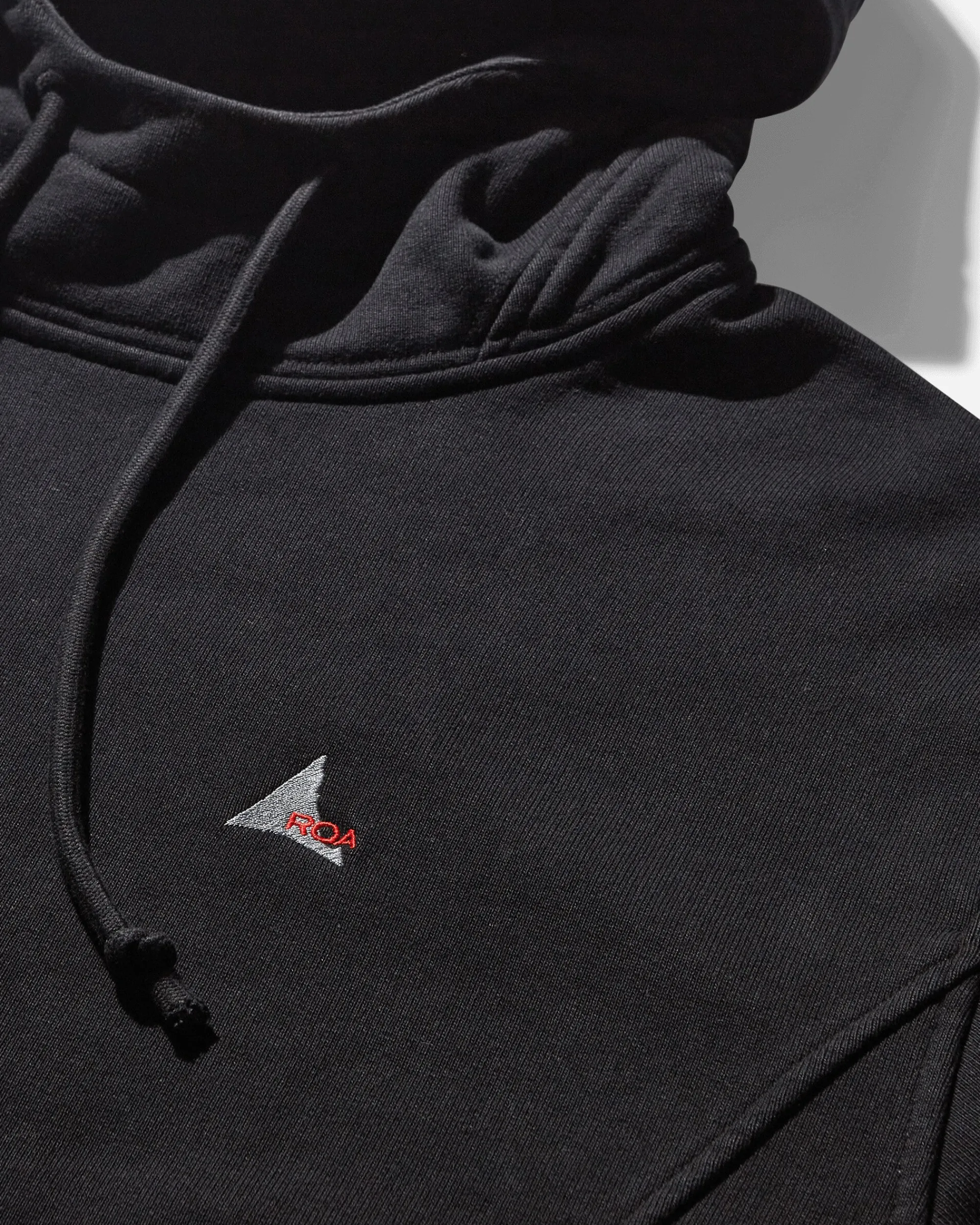 ROA Sweatshirts^Men's Heavy Hoodie Black