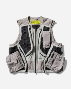 Nike Coats And Jackets|Coats And Jackets^Men's ISPA Modular Pocket Vest Light Bone