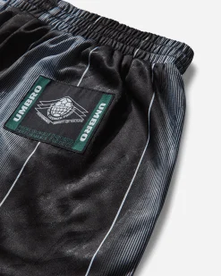 Umbro Shorts^Men's Soccer Shorts Black