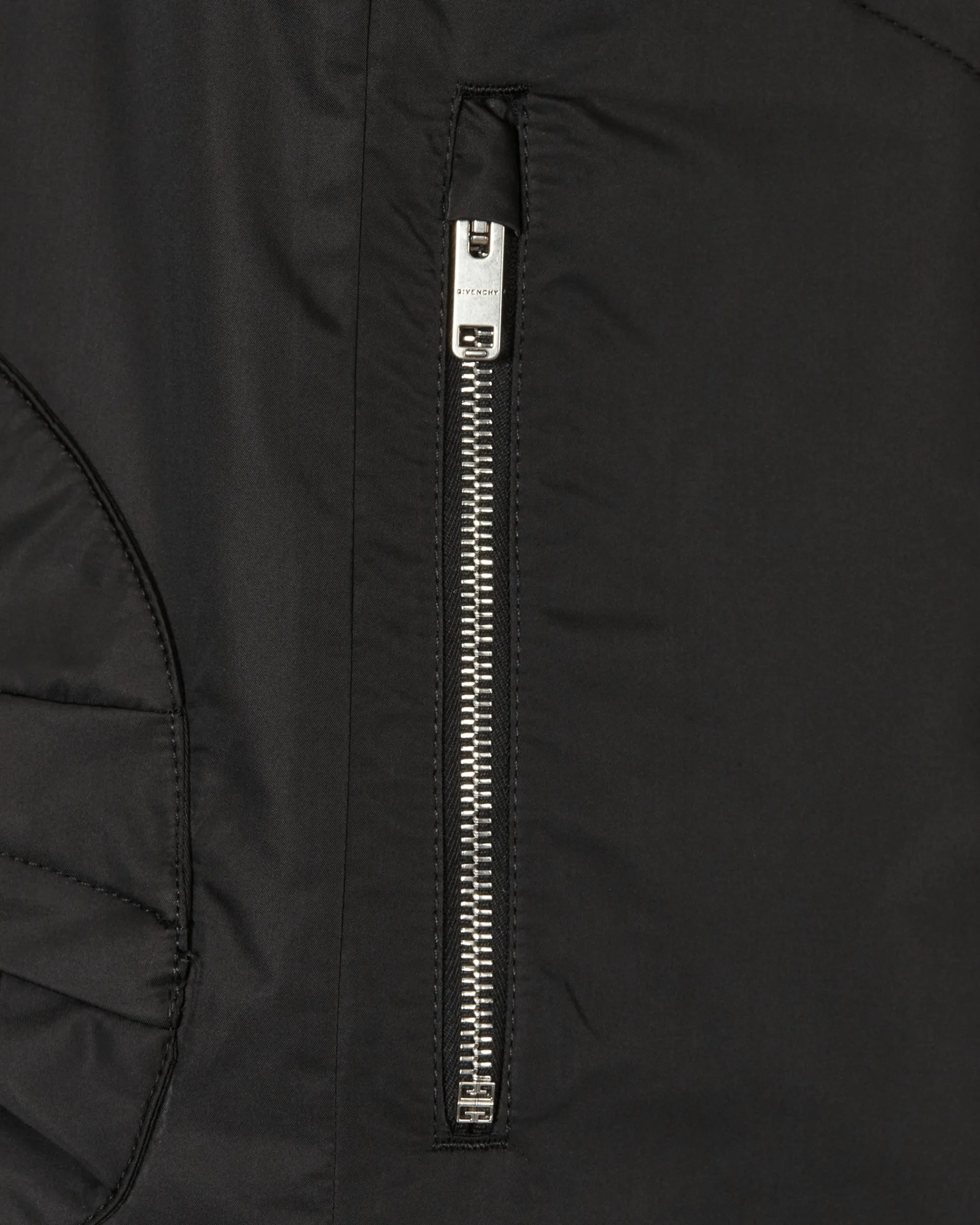 Givenchy Coats And Jackets^Multipockets Nylon Vest Black