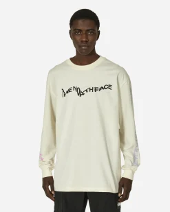 The North Face T-Shirts^NSE Graphic Longsleeve T-Shirt White Dune