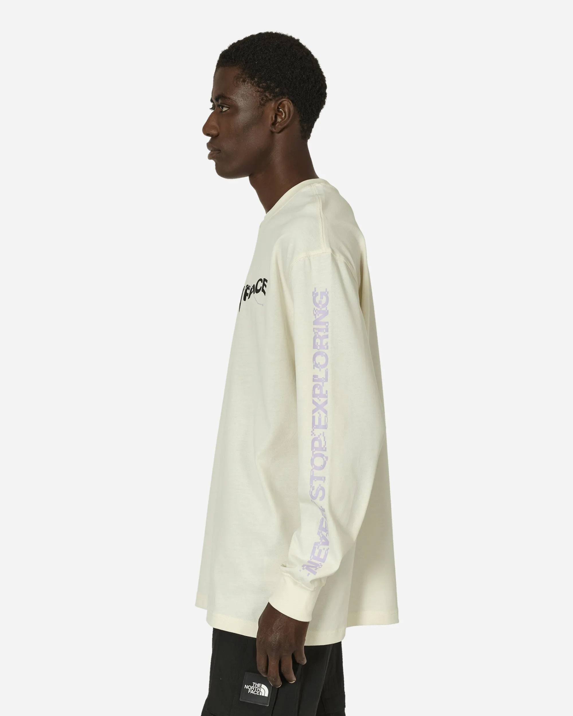 The North Face T-Shirts^NSE Graphic Longsleeve T-Shirt White Dune