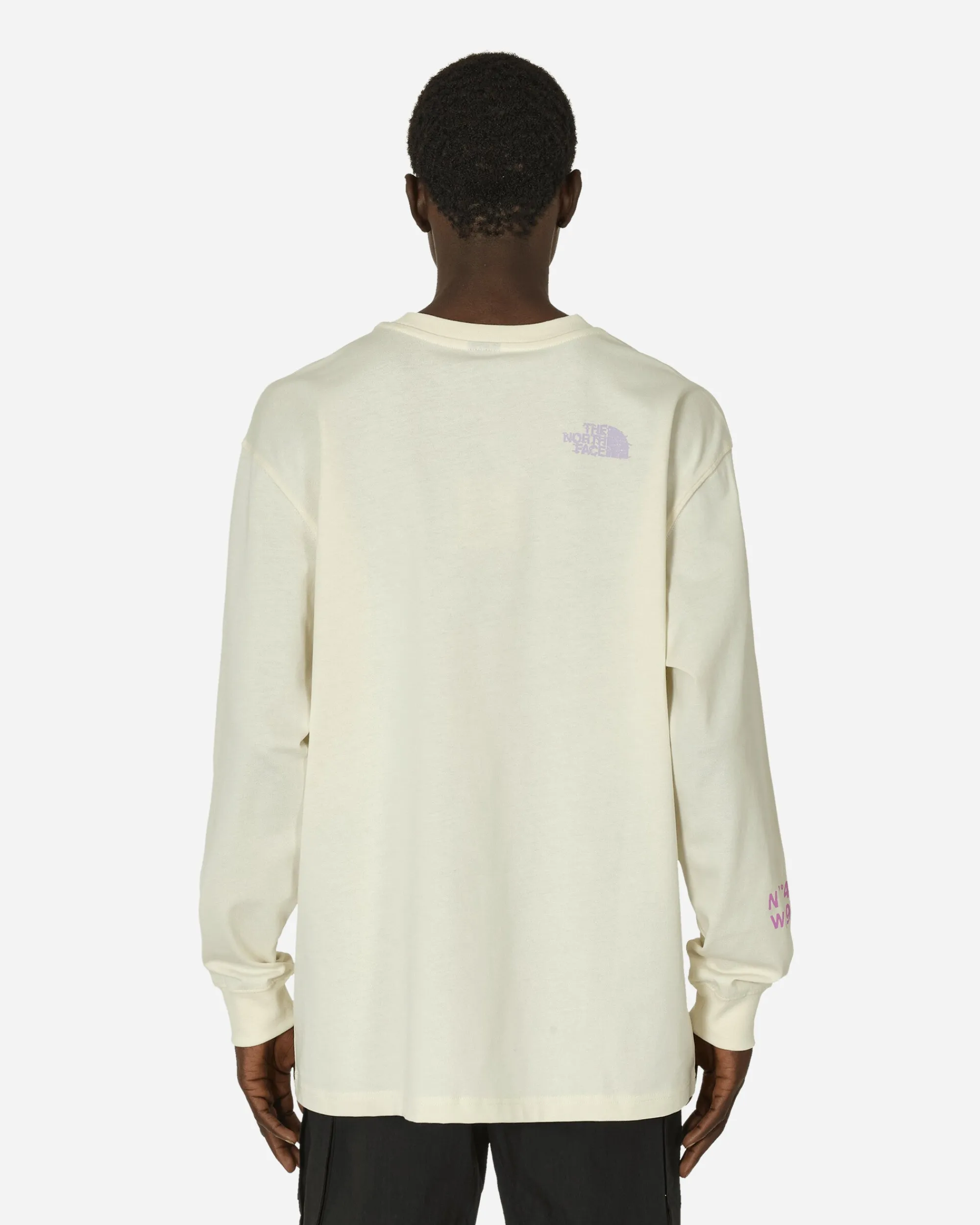 The North Face T-Shirts^NSE Graphic Longsleeve T-Shirt White Dune