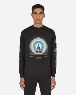 Space Available T-Shirts^Oneness Longsleeve T-Shirt Black