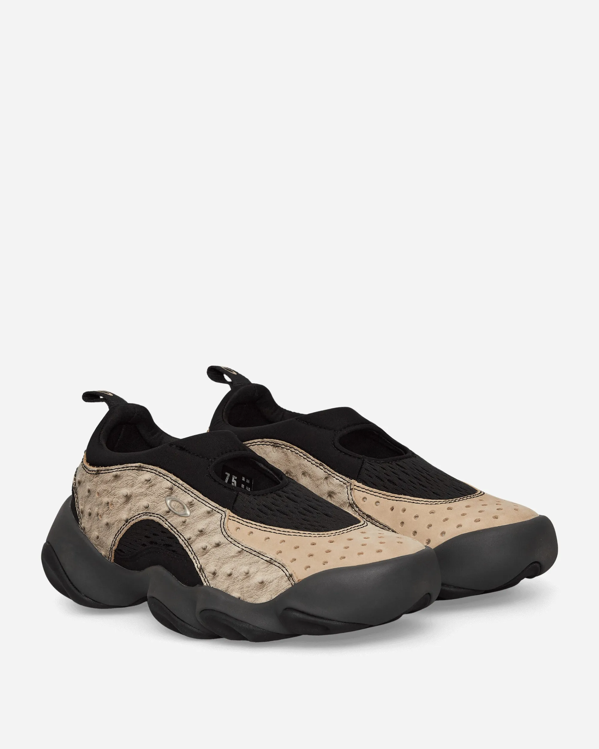 Oakley Factory Team Sandals And Slides^Ostrich Flesh Sandals Castle