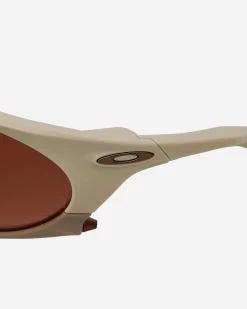 Oakley Eyewear|Eyewear^Plantaris Sunglasses Matte Sand / Prizm Brown Gradient