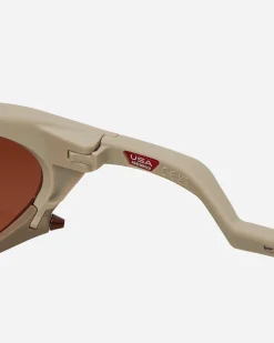Oakley Eyewear|Eyewear^Plantaris Sunglasses Matte Sand / Prizm Brown Gradient