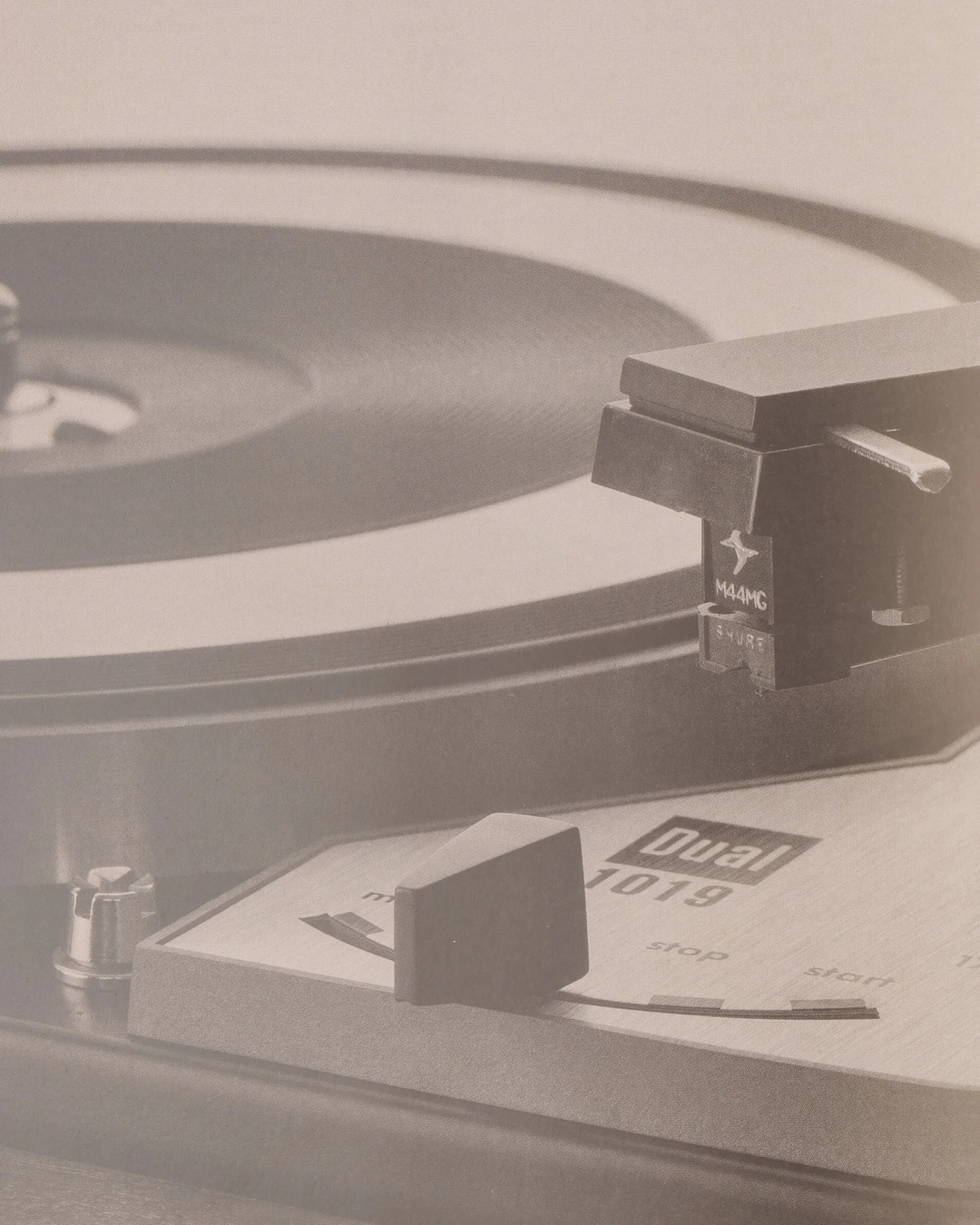 Phaidon Books Books^Revolution: The History Of Turntable Design Book Multicolor