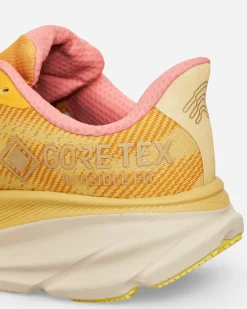 Hoka One One Sneakers·Low|Sneakers^Stealth/Tech Clifton 9 GORE-TEX Sneakers Varsity Yellow / Vanilla