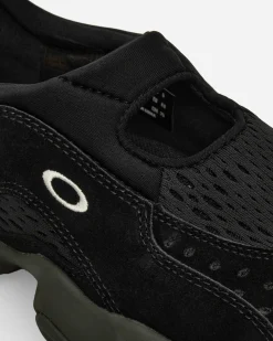 Oakley Factory Team Sneakers·Low|Sneakers^Suede Flesh Sandals Black