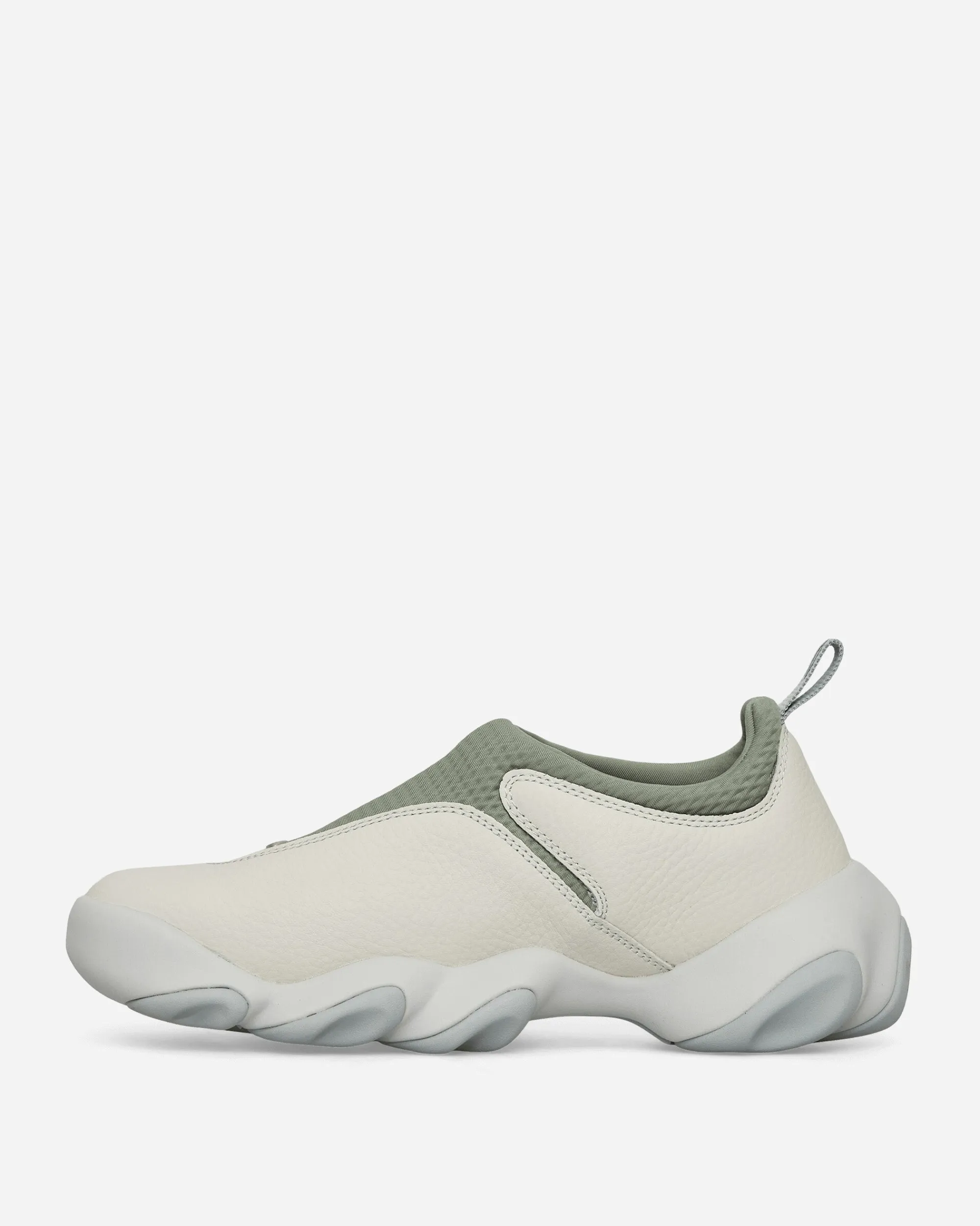 Oakley Factory Team Sneakers·Slip-On|Sneakers·Slip-On^Suede Flesh Sneakers Lily Pad / White