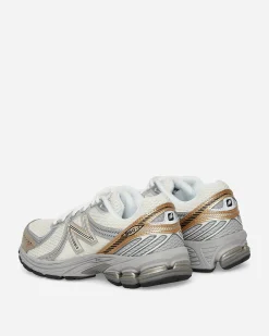 New Balance Sneakers·Low|Sneakers^860v2 Sneakers Sea Salt / Gold Metallic
