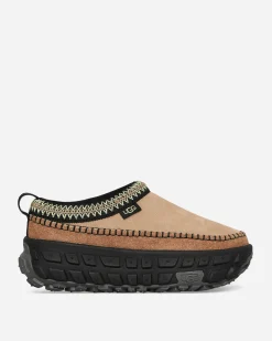 UGG Sandals And Slides|Sandals And Slides^Venture Daze Sabot Sand / Black
