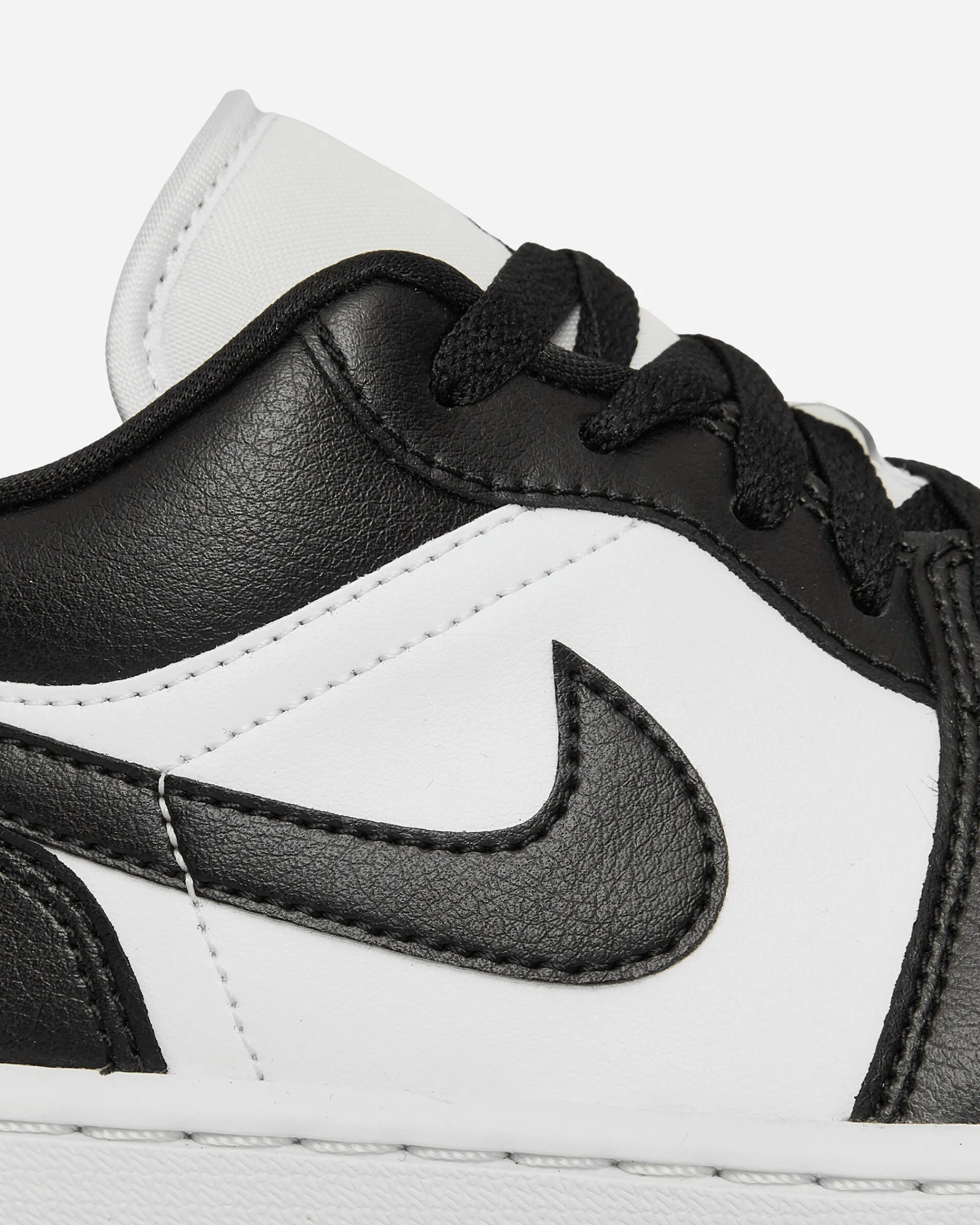 Nike Jordan Sneakers·Low|Sneakers^Women's Air Jordan 1 Low Sneakers White / Black