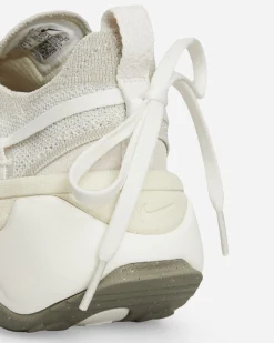 Nike Sneakers·Low|Sneakers^Women's Flyknit Bloom Sneakers Light Bone / Sail