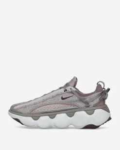 Nike Sneakers·Low|Sneakers^Women's Flyknit Bloom Sneakers Taupe Grey / Black