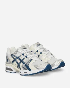 Asics Sneakers·Low|Sneakers^Women's GEL-Nimbus 9 Sneakers White / Light Indigo