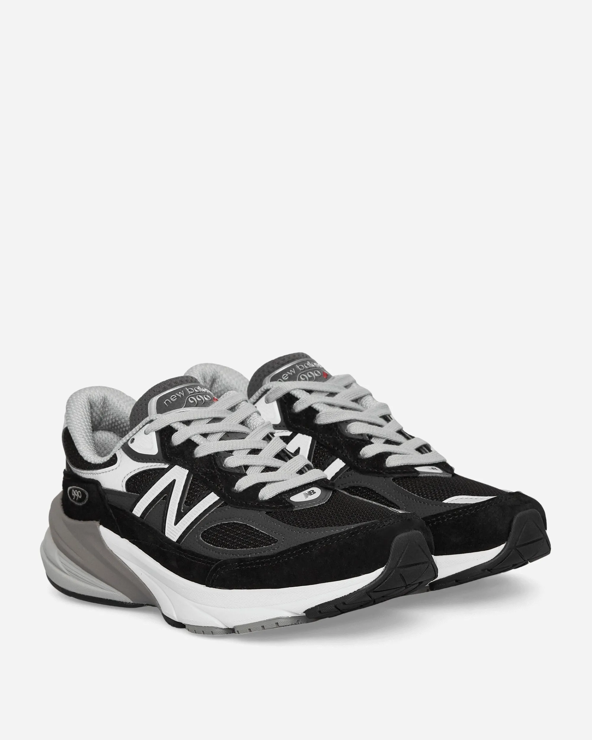 New Balance Sneakers·Low|Sneakers^Women's Made in USA 990v6 Sneakers Black / White