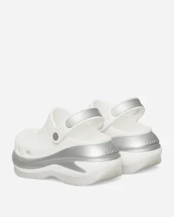 Crocs Sandals And Slides^Women's Mega Crush Clogs White / Silver