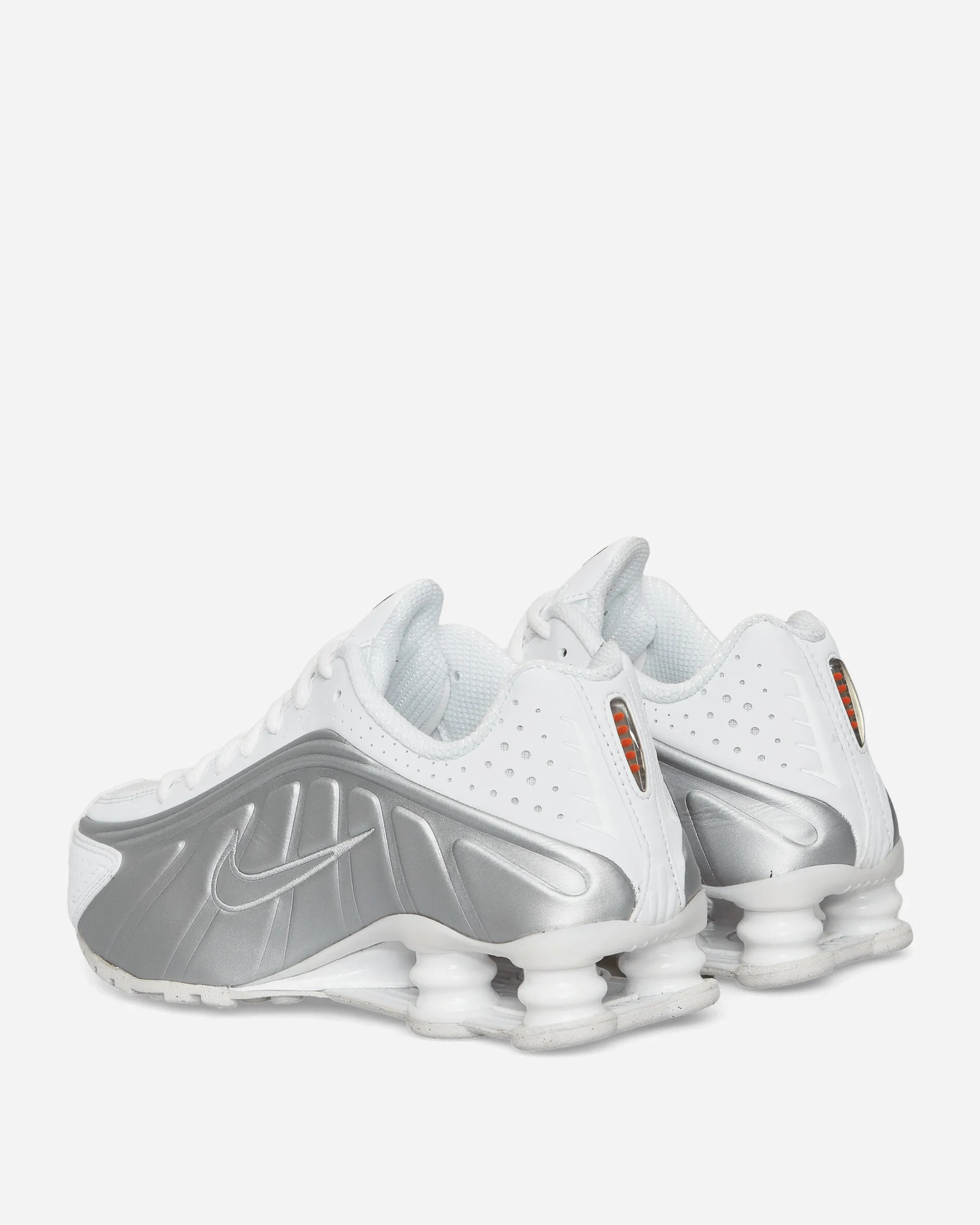 Nike Sneakers·Low|Sneakers^Women's Shox R4 Sneakers White / Metallic Silver