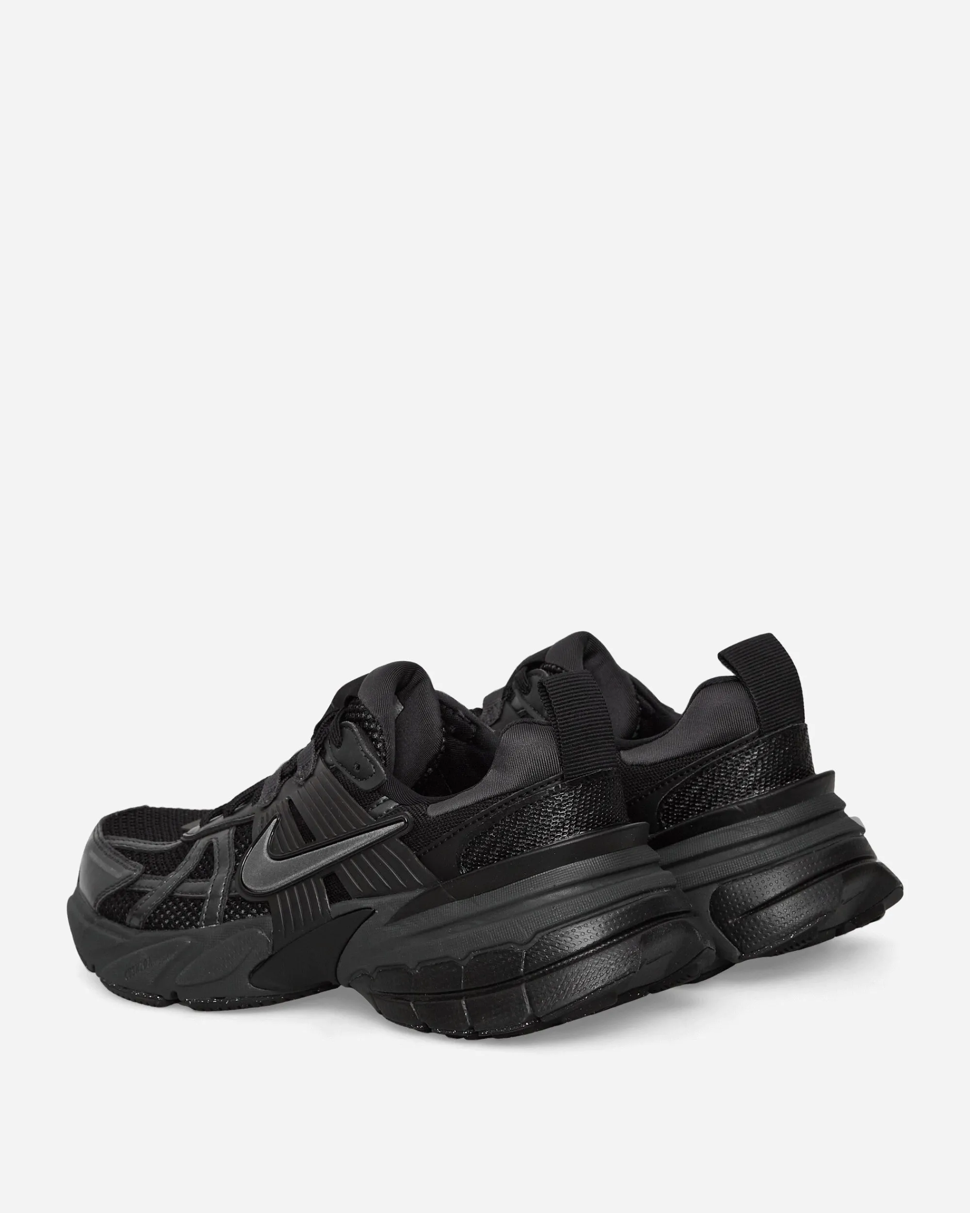 Nike Sneakers·Low|Sneakers^Women's V2K Run Sneakers Black / Dark Smoke Grey