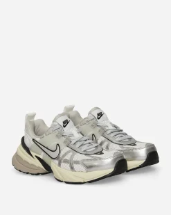 Nike Sneakers·Low|Sneakers^Women's V2K Run Sneakers Summit White / Metallic Silver