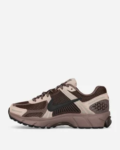 Nike Sneakers·Low|Sneakers^Women's Zoom Vomero 5 Sneakers Pink Oxford / Plum Eclipse