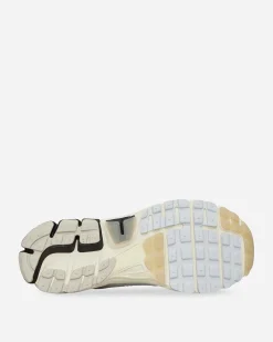 Nike Sneakers·Low|Sneakers^Zoom Vomero 5 Sneakers Light Bone / Black
