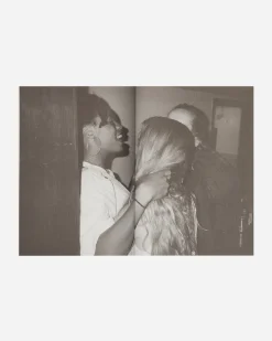 Innen Publishing Magazines^Zug #11: Family / Ari Marcopoulos Zine